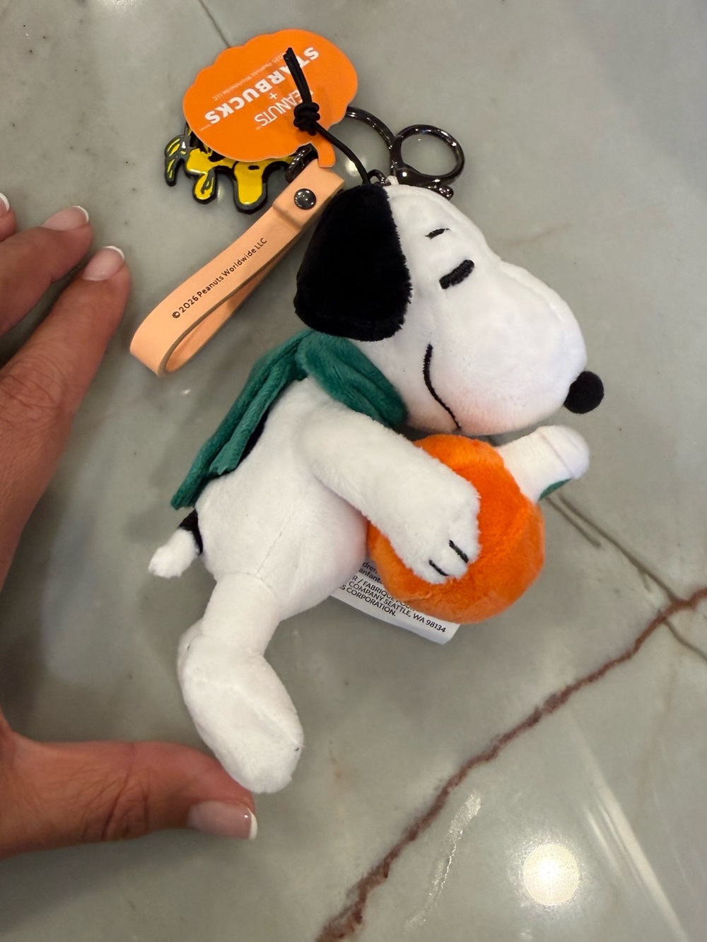 🎃 NWT Peanuts x Starbucks 🎃
Limited Edition Snoopy Keychain/ Bag Charm - Picture 4 of 11